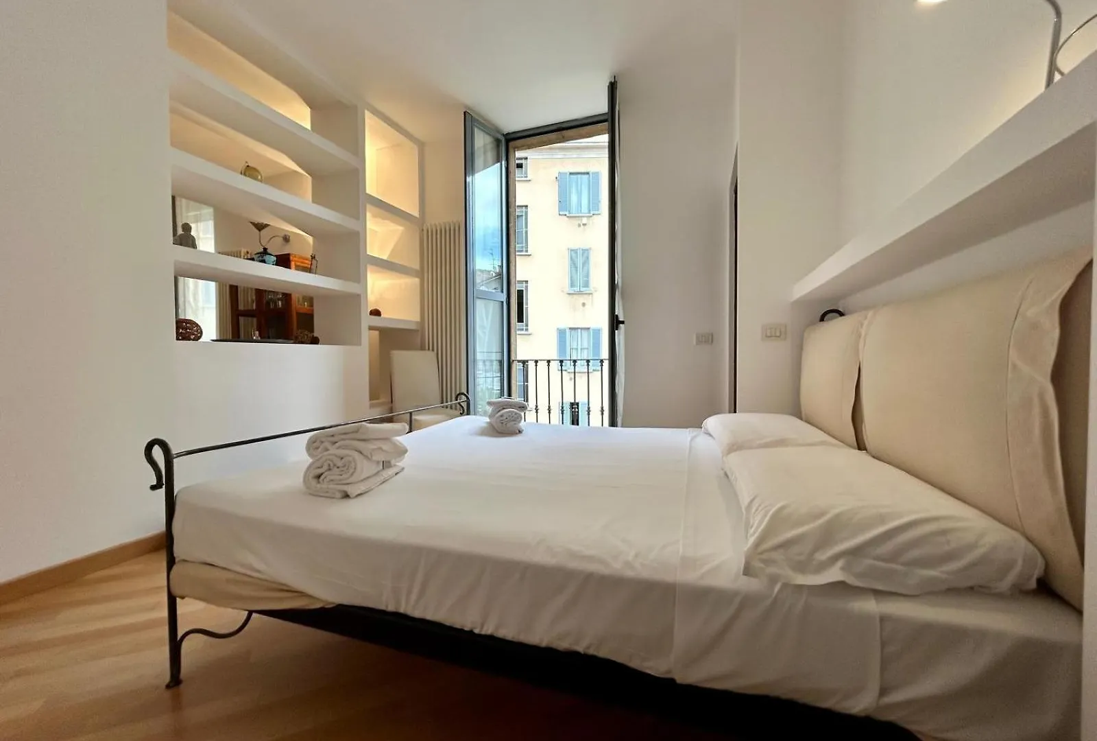 Kibilu - Valtellina, Zona Isola, Garibaldi, Brera 2P Appartement Milaan